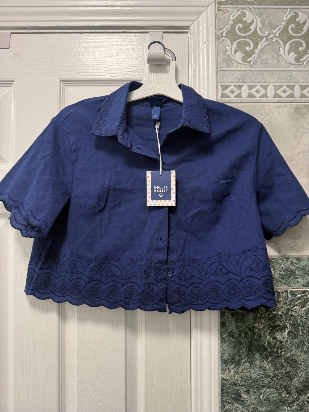 Roller Rabbit Navy Embroidered Cropped Button-Up Small NWT